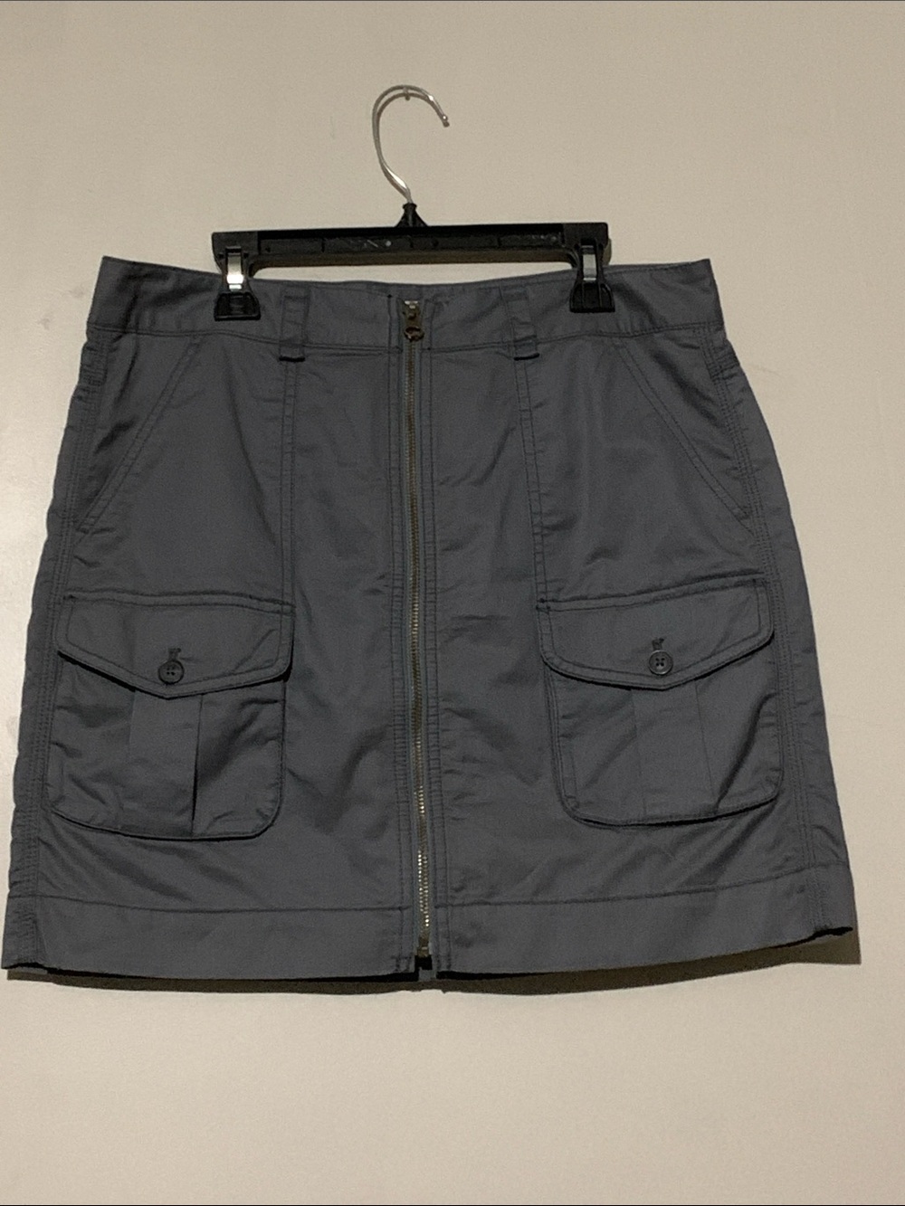 LOFT Slate Gray Front-Zip Mini Skirt with Cargo Pockets